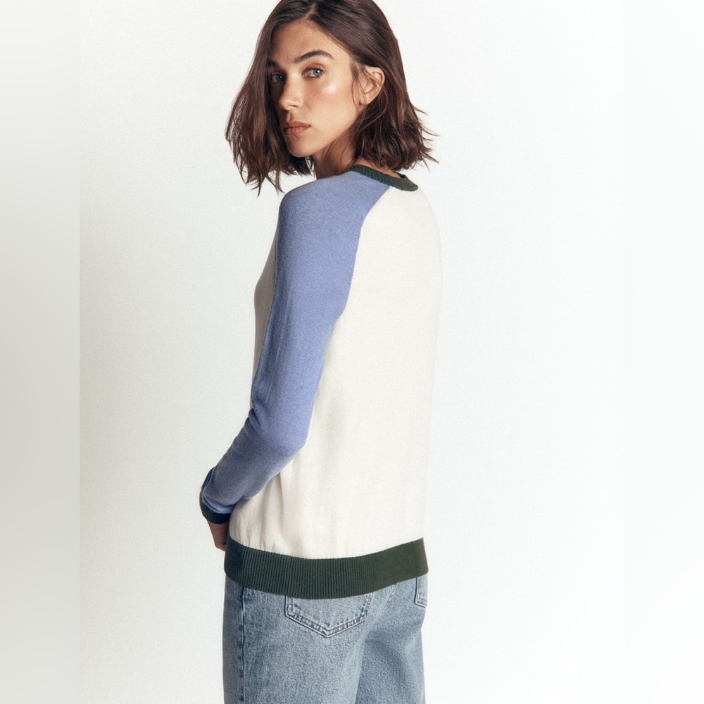 NWT Boden Meg Raglan Sleeve Sweater in Ivory, Blue and Green - Picture 4 of 10